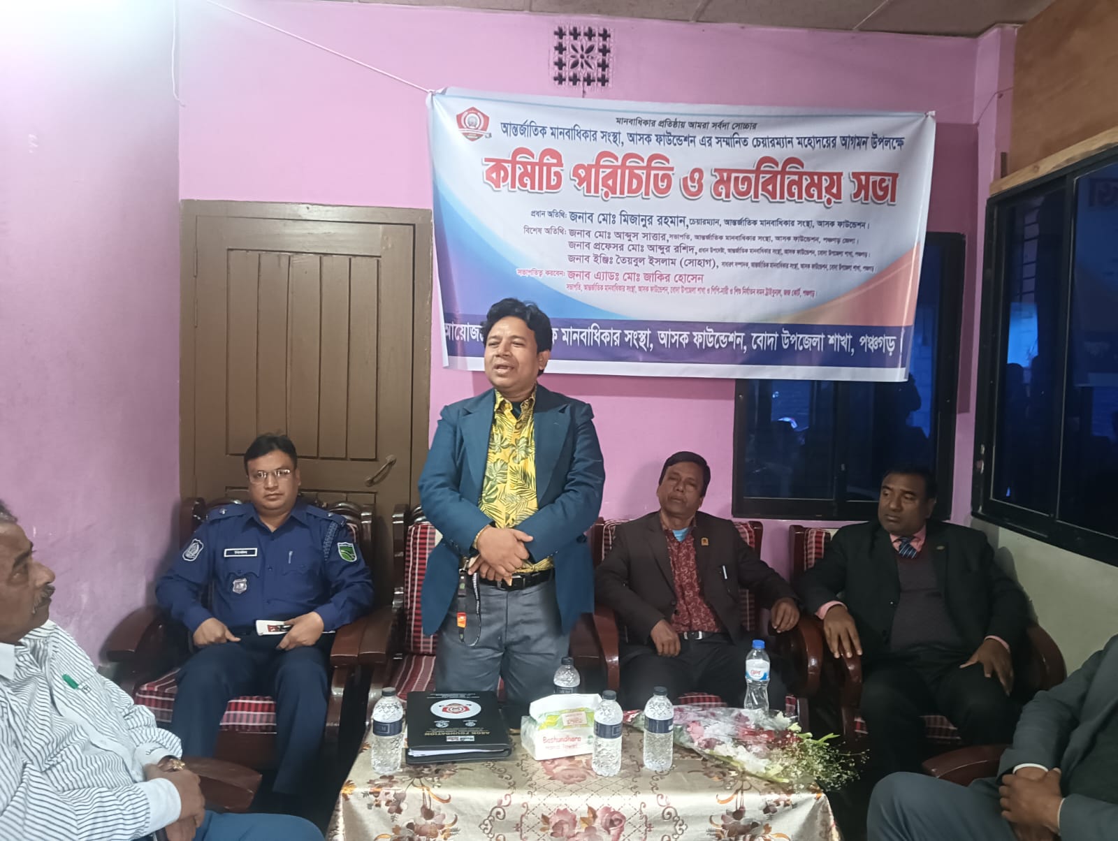 সমাজ বিনষ্টকারীদের প্রতিরোধে প্রশাসনের আগে নাগরিকদের এগিয়ে আসতে হবে : আন্তর্জাতিক মানবাধিকার সংস্থার চেয়ারম্যান