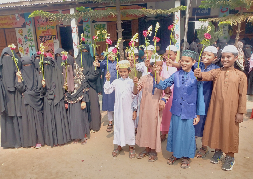 মাদ্রাসা বোর্ডের বৃত্তিতে শতভাগ সাফল্য অর্জন নাগেশ্বরীর আল-কারীম ক্যাডেট মাদ্রাসার