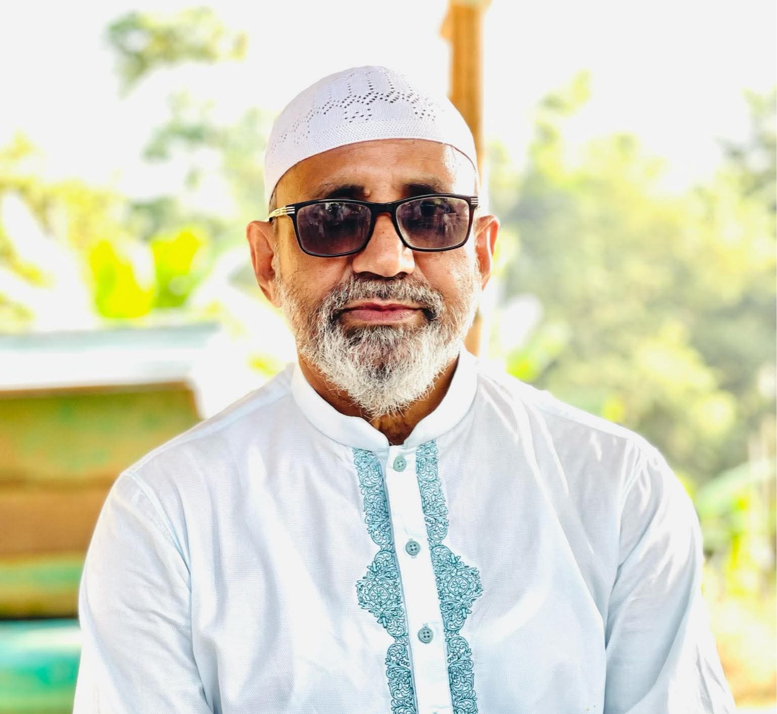 সংসদে সরকার দলীয় হুইপ হলেন দিনাজপুর-৪ আলহাজ্ব মোঃ আখতারুজ্জামান মিয়া।