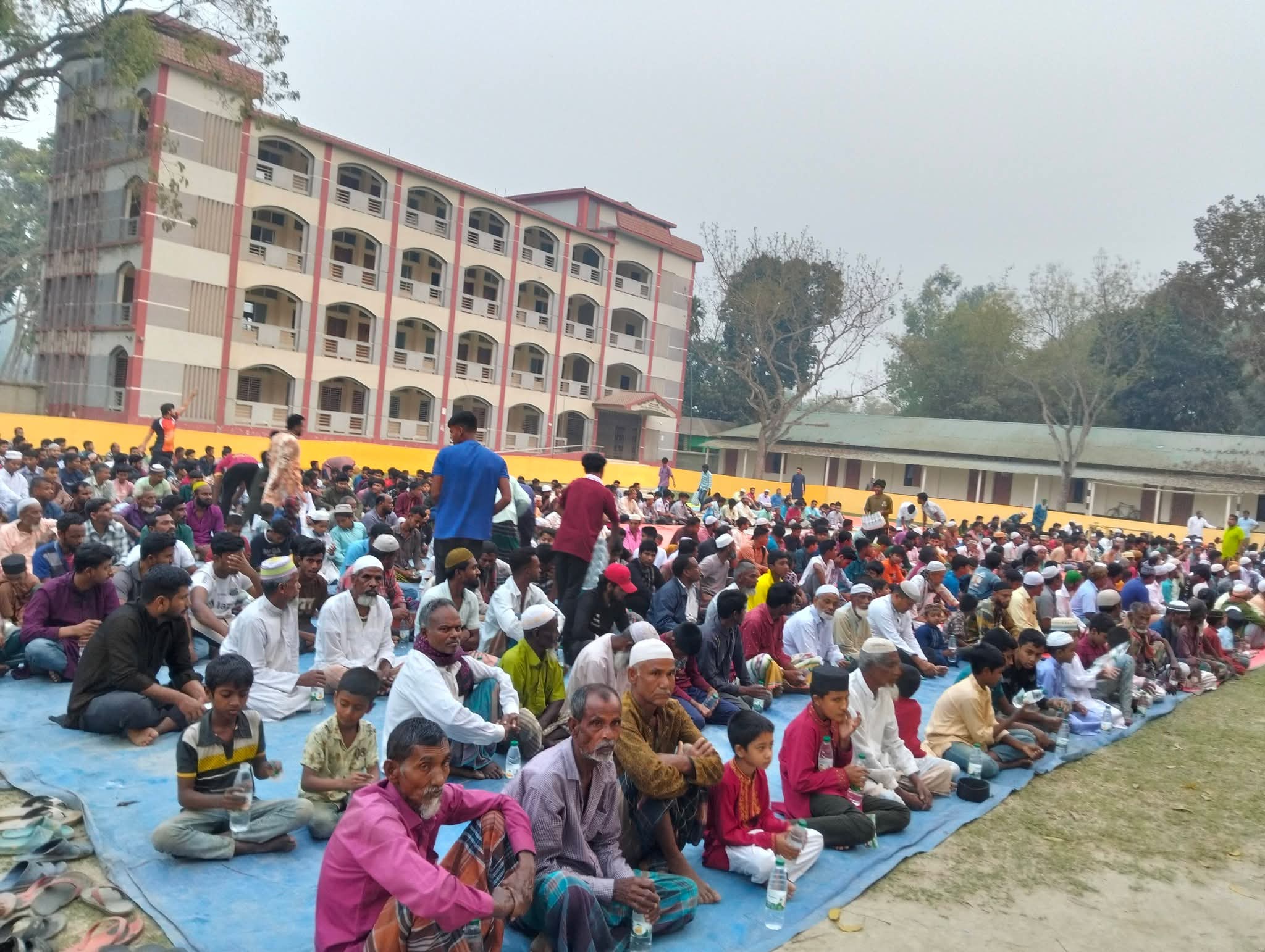 সুন্দরগঞ্জের বামনডাঙ্গায় কাঠগড়া যুব সমাজের গণ ইফতার মাহফিল অনুষ্ঠিত