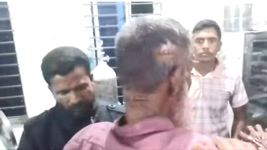 ভূরুঙ্গামারীতে ব্যবসায়ীকে ছুরিকাঘাত করে ২৫ হাজার টাকা ছিনতাই