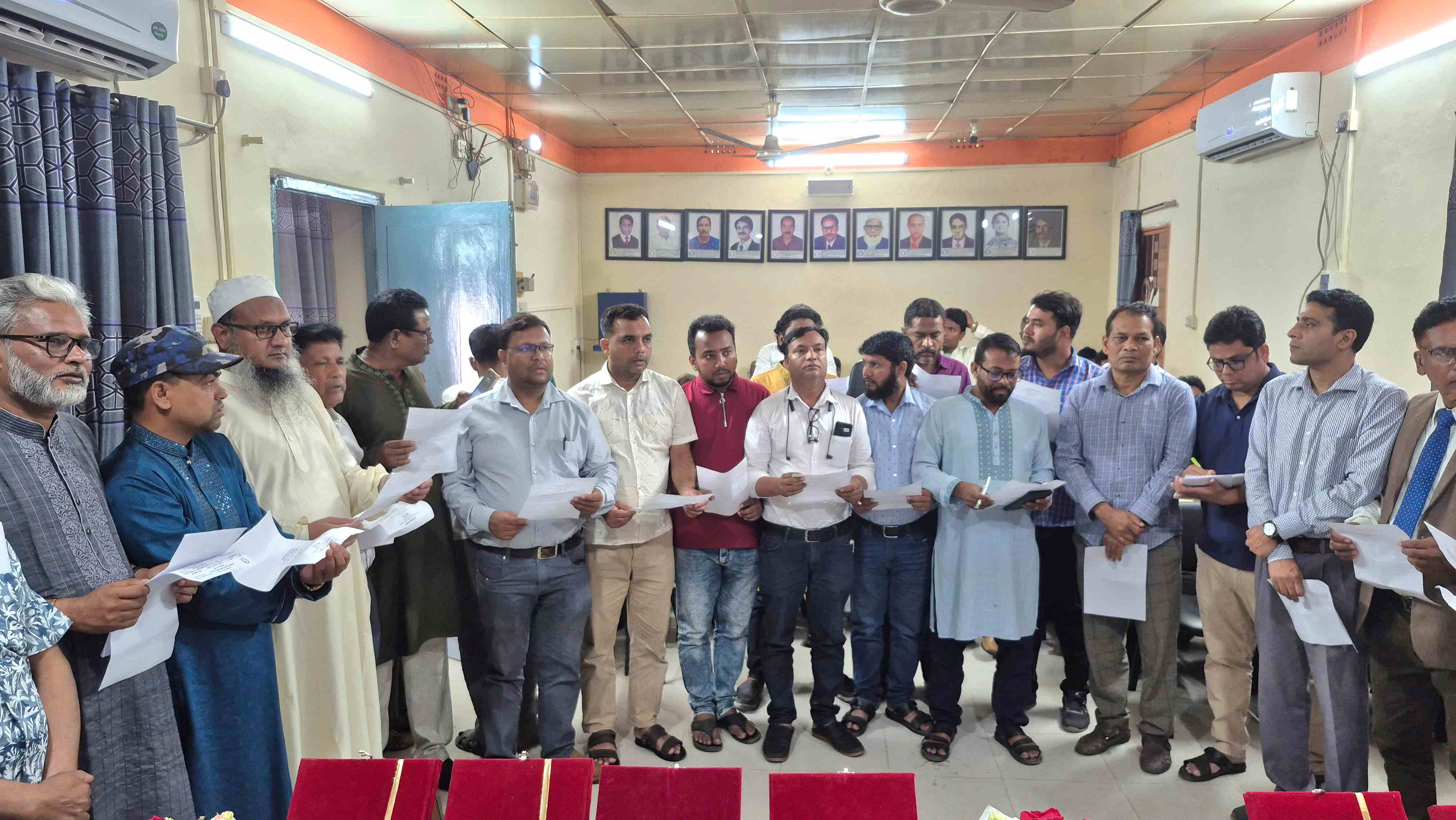 নীলফামারী প্রেসক্লাবের নবনির্বাচিত কমিটির শপথ গ্রহণ অনুষ্ঠিত