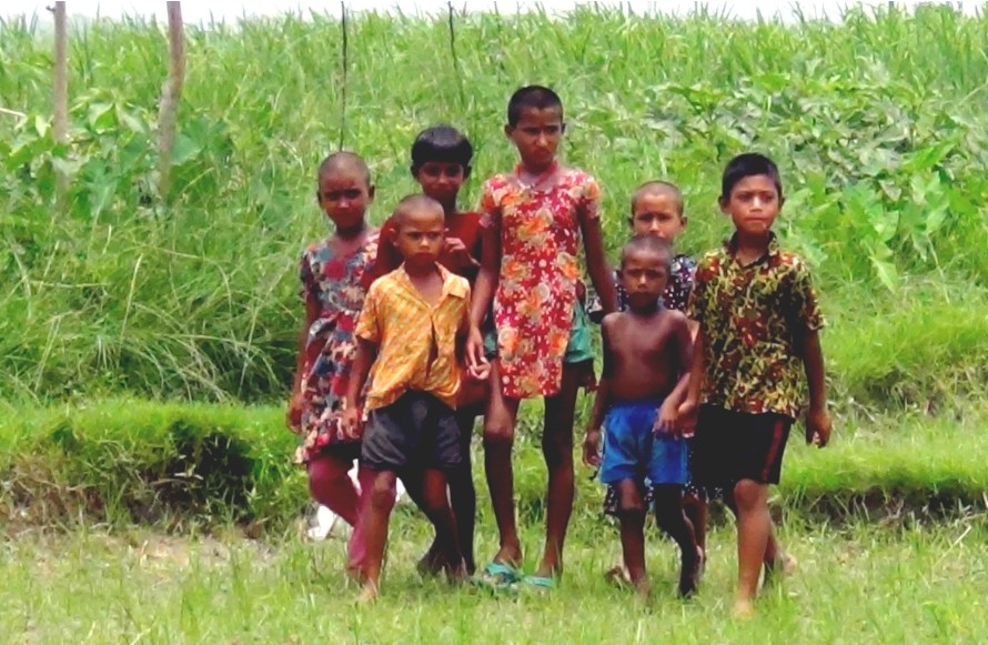 নদীভাঙনের কবলে শিক্ষা, অনিশ্চয়তায় দুই হাজার শিক্ষার্থীর ভবিষ্যৎ