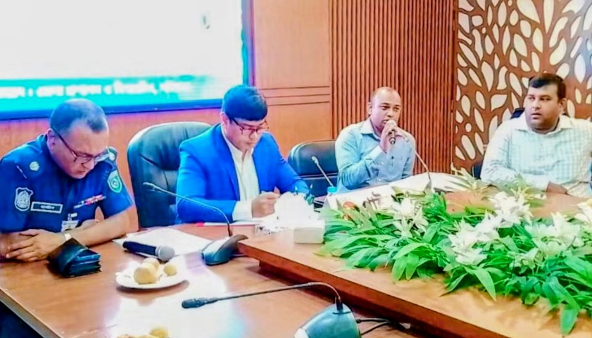 গাইবান্ধায় সড়ক দুর্ঘটনায় ক্ষতিগ্রস্তদের ৭৬ লাখ টাকা অনুদান