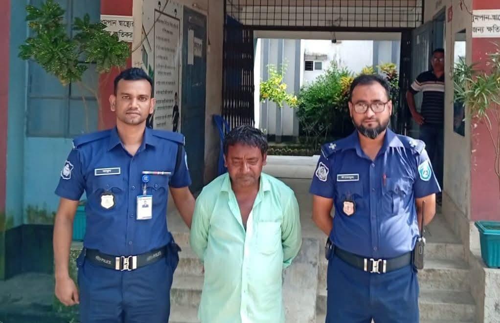 চিরিরবন্দরে জুয়া খেলায় এক ব্যাক্তির ১৫ দিনের কারাদণ্ড।