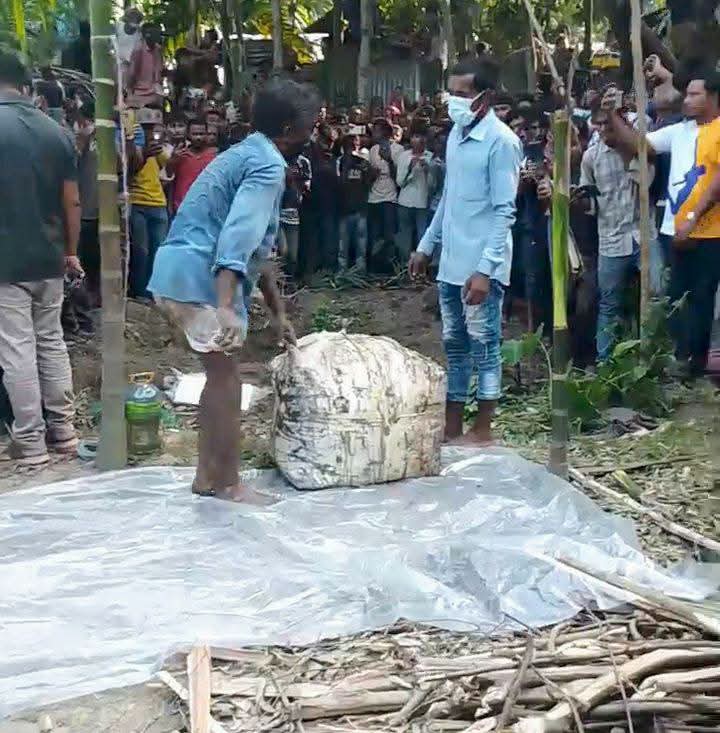ডিমলায় পরিত্যক্ত স্থান থেকে যুবকের মরদেহ উদ্ধার, এআই ভিডিও দিয়ে মুক্তিপণ আদায়ের অভিযোগ।